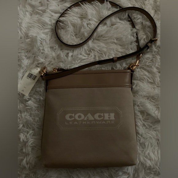 Coach Badge Jacquard Kitt Crossbody - Picture 2 of 10